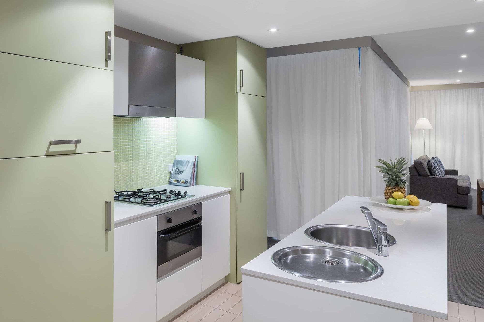 Oaks Glenelg Liberty Suites 애들레이드 외부 사진