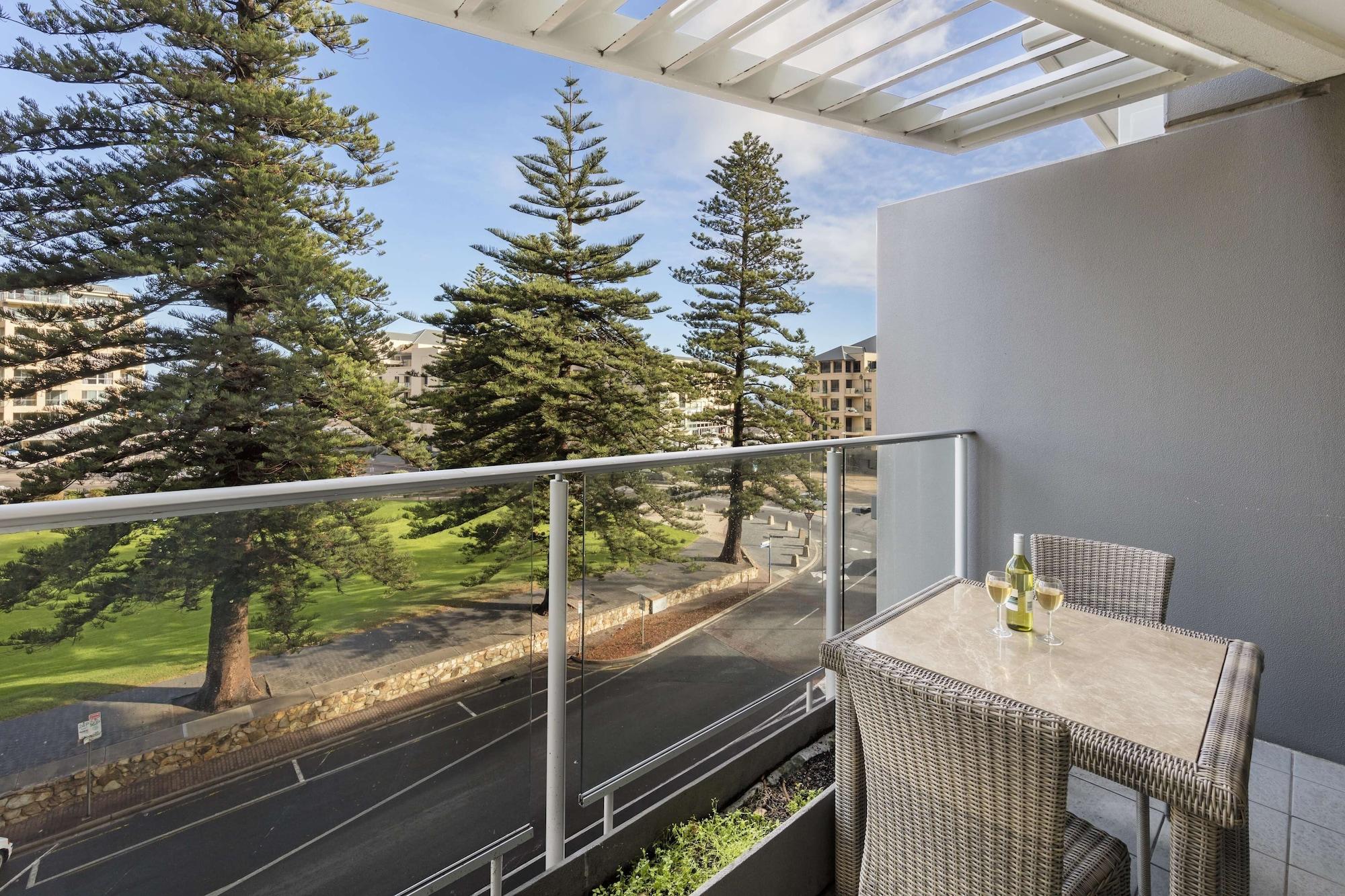 Oaks Glenelg Liberty Suites 애들레이드 외부 사진