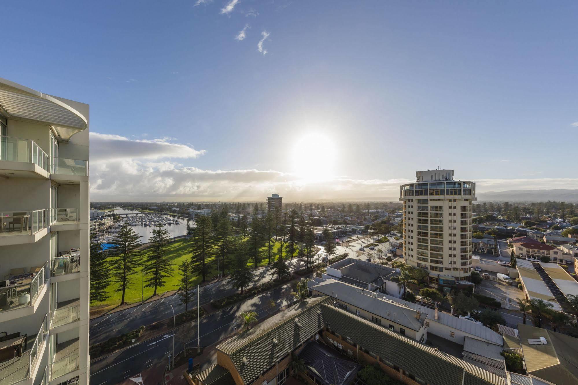 Oaks Glenelg Liberty Suites 애들레이드 외부 사진